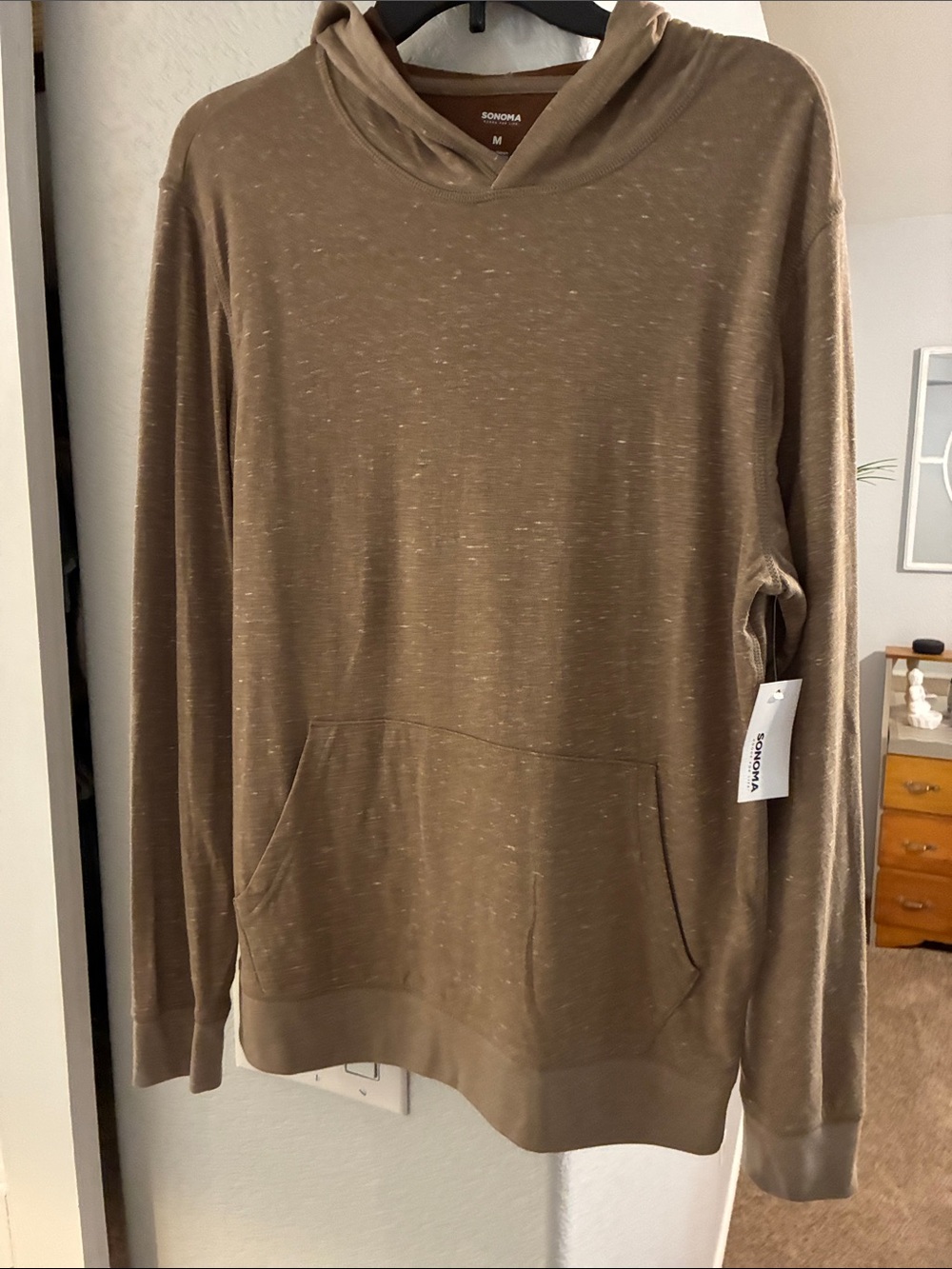 NWT ! Sonoma Men's Hooded Pullover Sweater in Light Brown with Cream Flecks